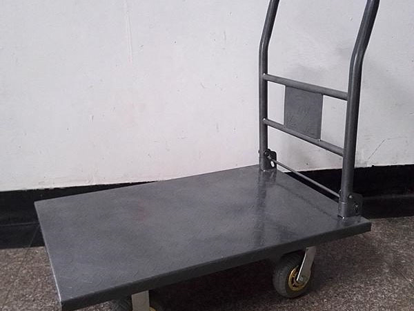 重型作业推车
