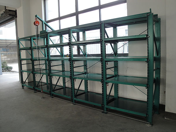 配天车模具货架