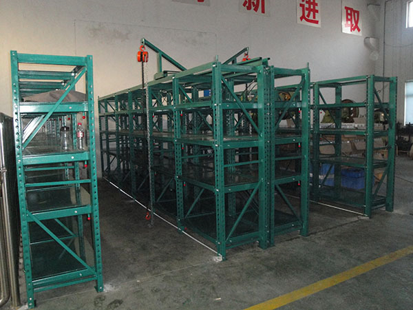 配天车模具货架