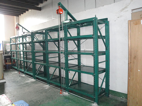 配天车模具货架
