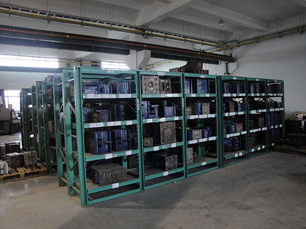 不配天车模具货架